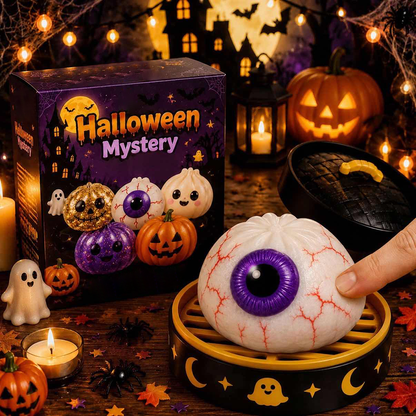 Cute Halloween scary ghost Maruko squeeze toy set, portable stress-relief hand squeeze toys